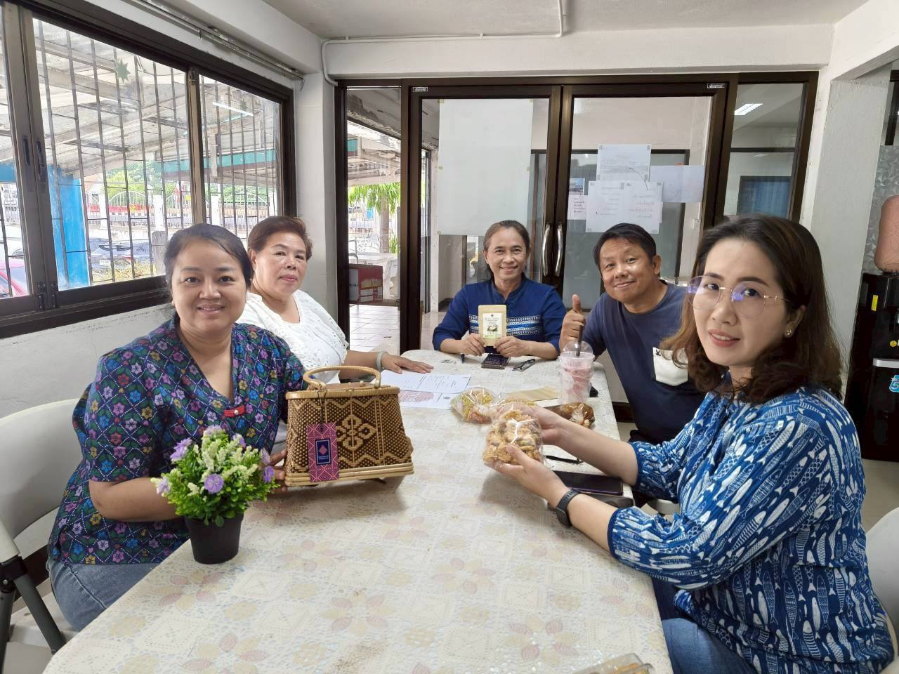สพอ.วังทอง ดำเนินการขึ้นทะเบียน OTOP ผลิตภัณฑ์จากโครงการพัฒนาผลิตภัณฑ์ OTOP กลุ่มปรับตัวสู่การพัฒนา (Quadrant D) ให้มีคุณภาพมาตรฐาน